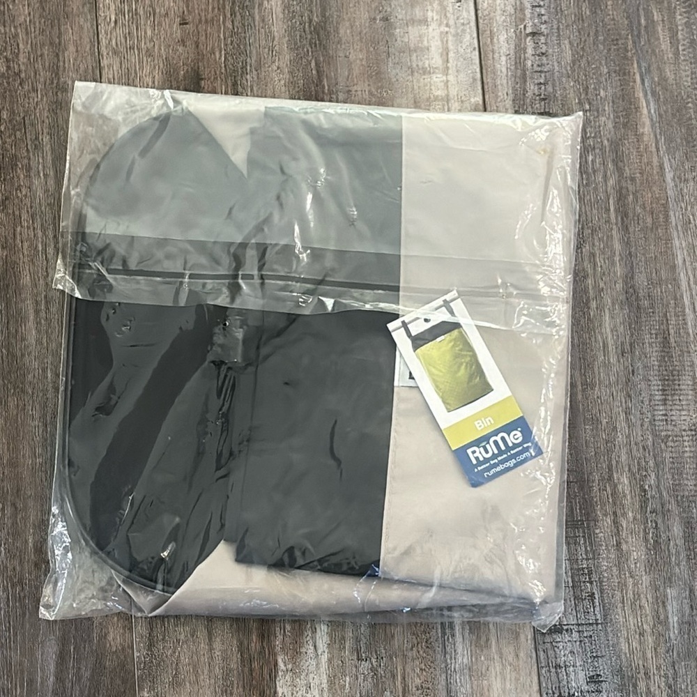 Rume bags bin NEW college, dorm, storage